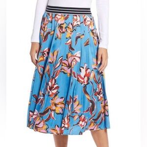 Halogen Blue Vibrant Floral Pleated Skirt Sz. L (1) NWT!